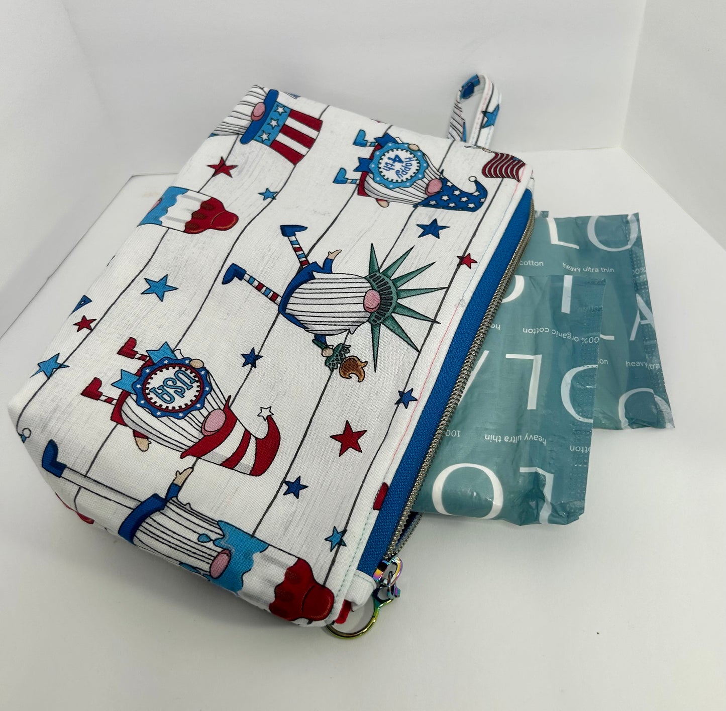 suggested use for blue zipper bag