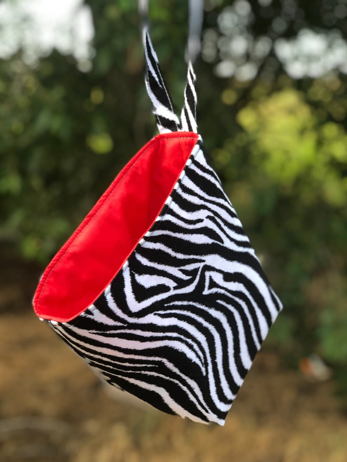 Zebra Stripe Hanging Bucket - The Pink Leo Boutique