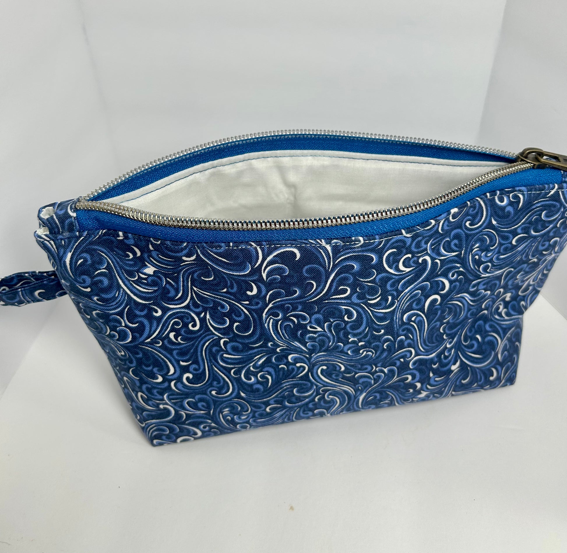 Blue Zipper Bag white interior