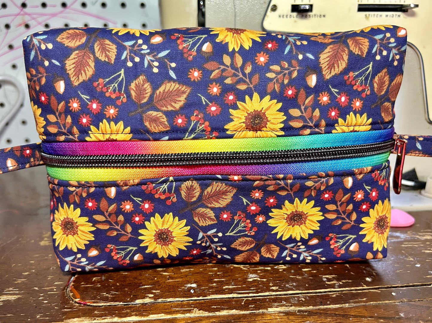 Boxy bag in sunflower print